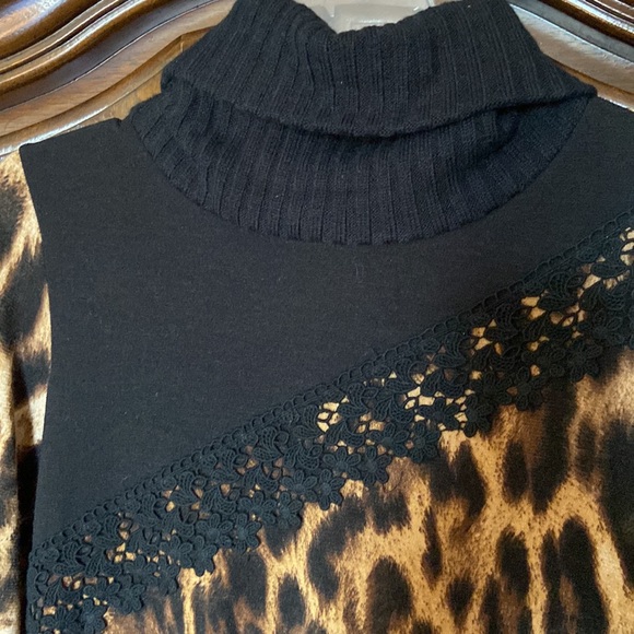 Beautiful leopard print dress in size 10 - Picture 2 of 9